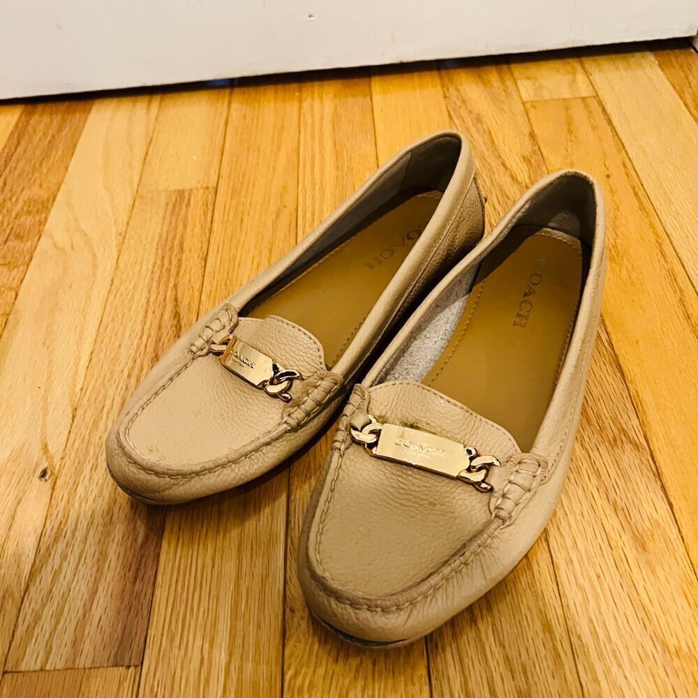 Coach Marley Beige Driver Moccasin Loafers Women's Size 8 B - Picture 2 of 16